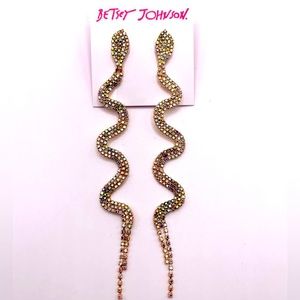 NWT Betsey Johnson dangle gold tone  with Crystal post Snake earrings Halloween